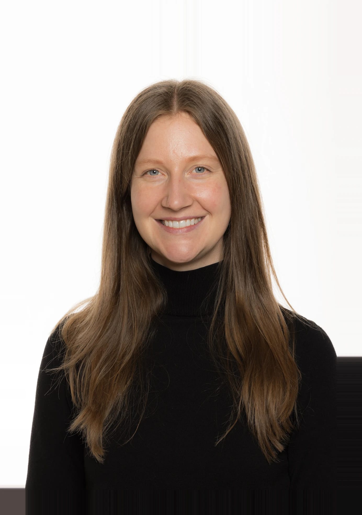 Senta_Knuth_headshot